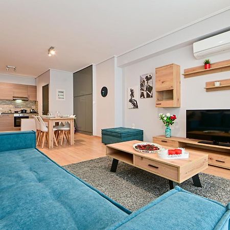 Modern Flat In The Heart Of Port Of Piraeus Apartment ภายนอก รูปภาพ