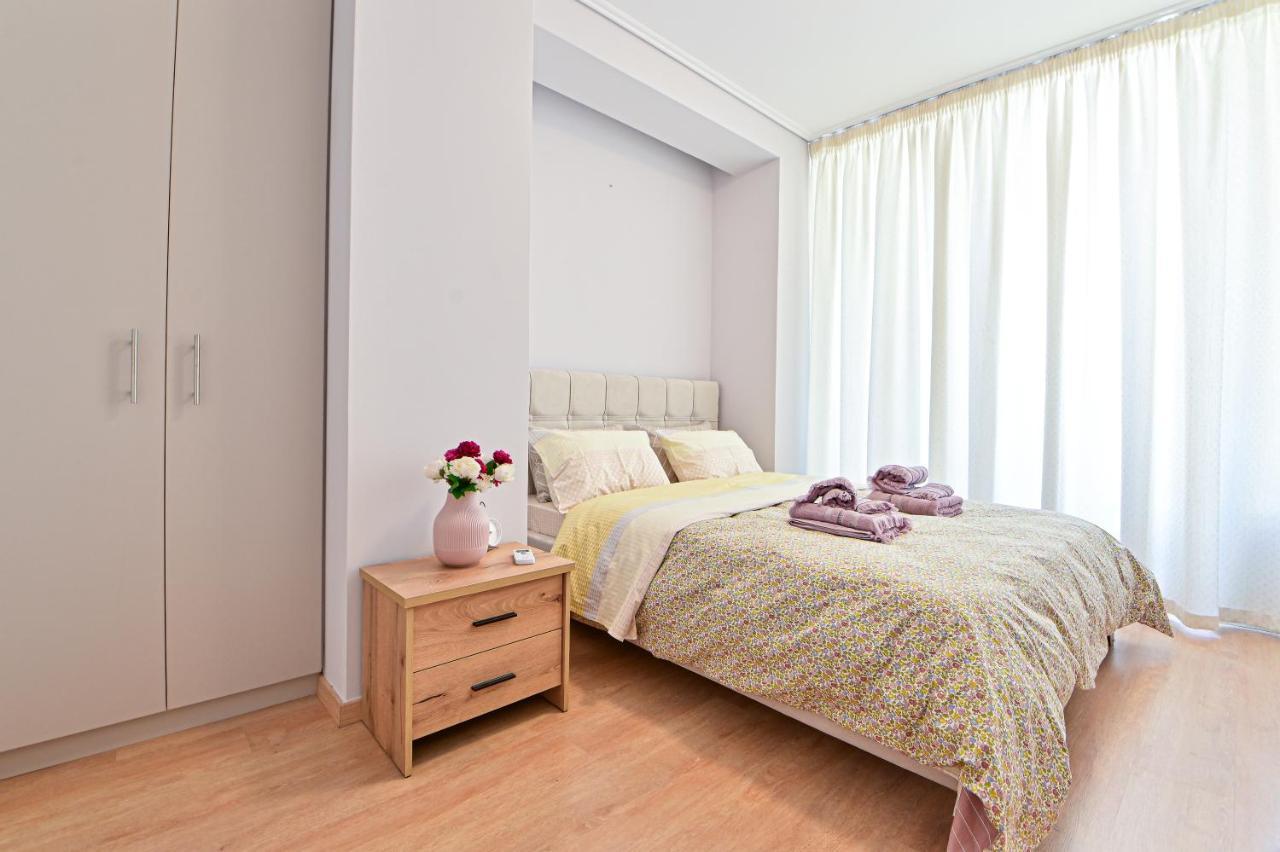 Modern Flat In The Heart Of Port Of Piraeus Apartment ภายนอก รูปภาพ