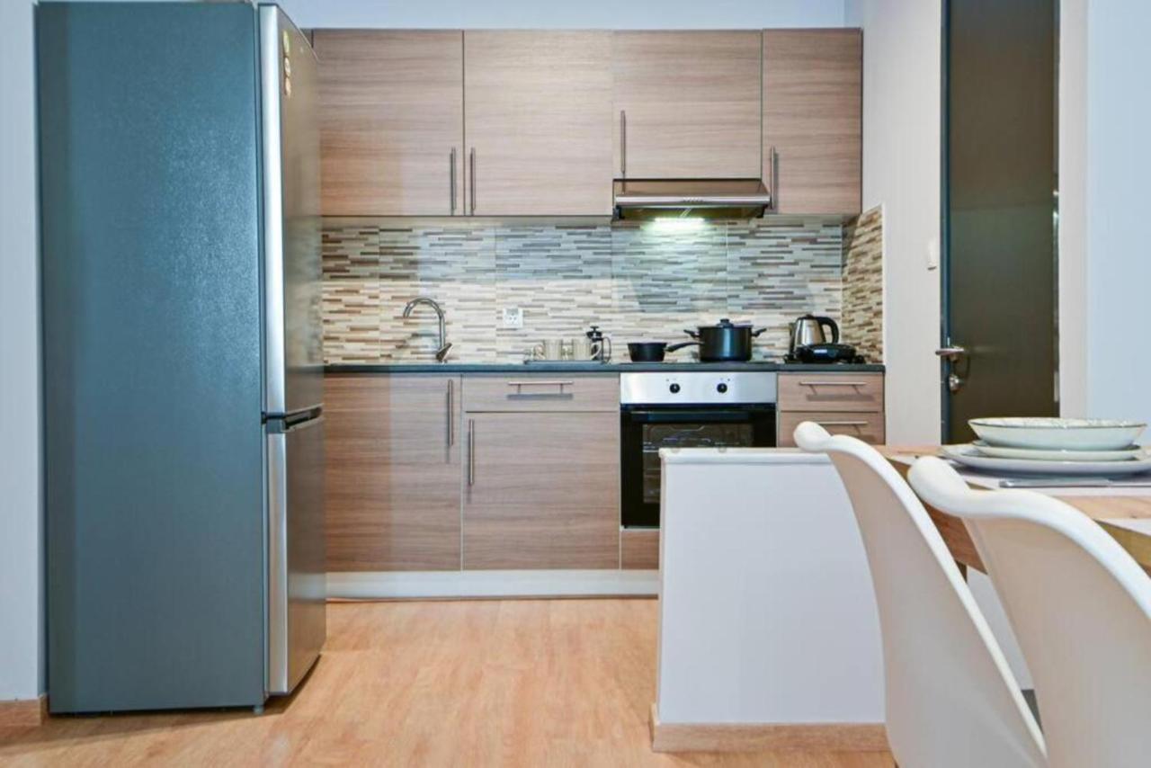 Modern Flat In The Heart Of Port Of Piraeus Apartment ภายนอก รูปภาพ